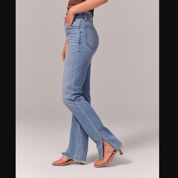 Abercrombie & Fitch Ultra High Rise 90s Straight Vent Hem Light Jean Size 26 2S - Picture 3 of 10